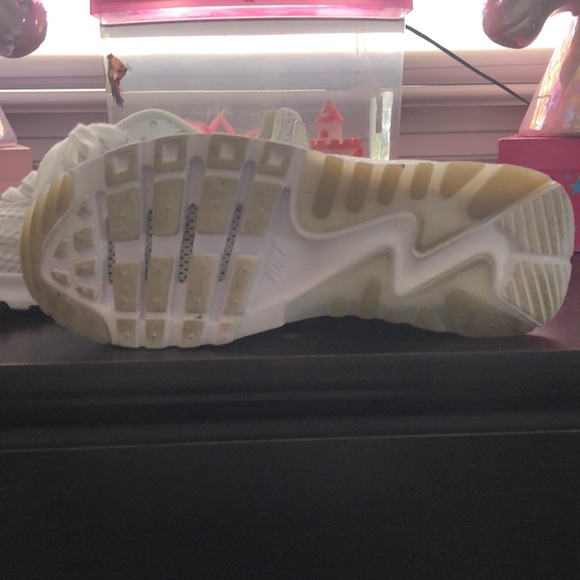 Mesh platinum Nike Air Max 90s - Picture 4 of 4